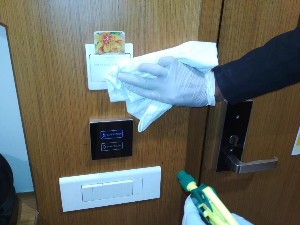 Hotel Atishay Bhopal Esterno foto